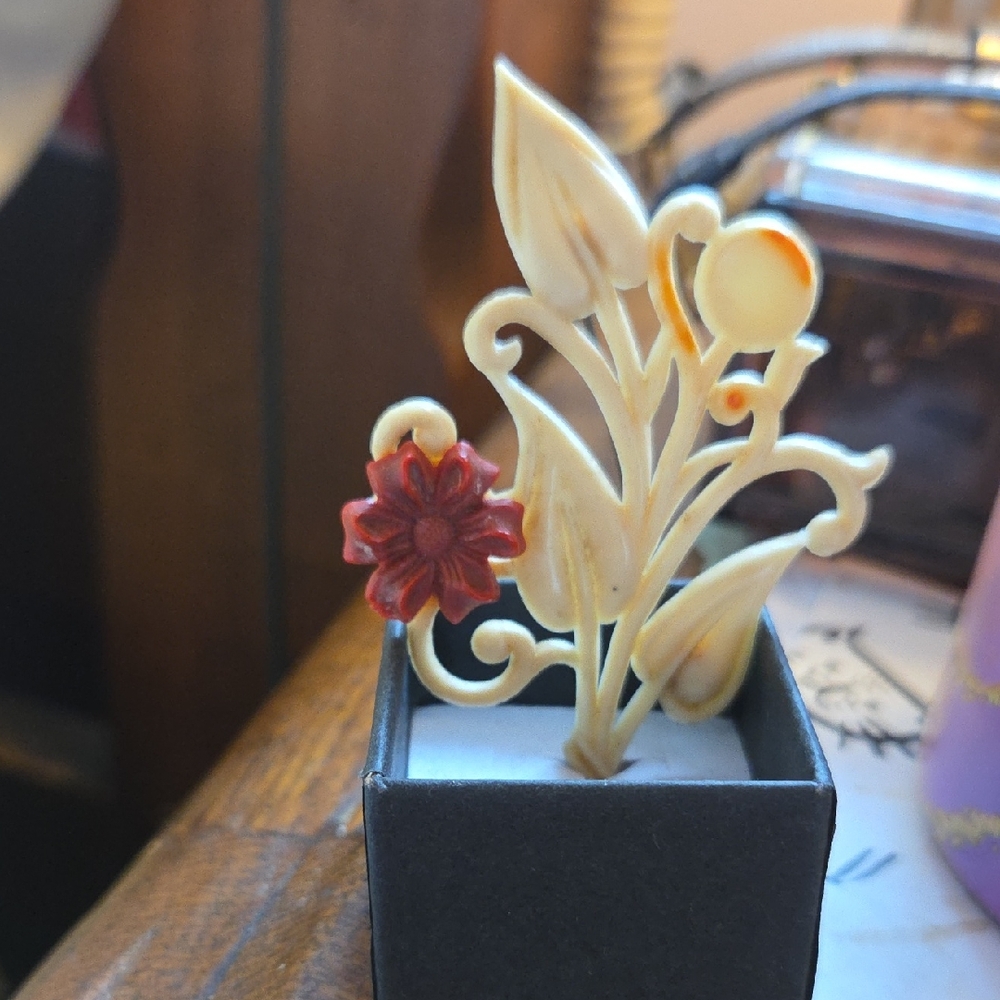 Vintage 1994 London Ivory and Red Decorative Brooch